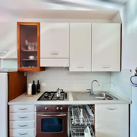 Apartment Praga Rif
